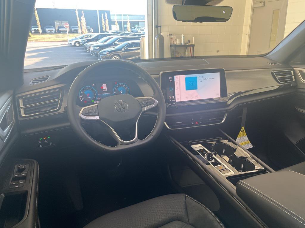 new 2026 Volkswagen Atlas Cross Sport car, priced at $45,886