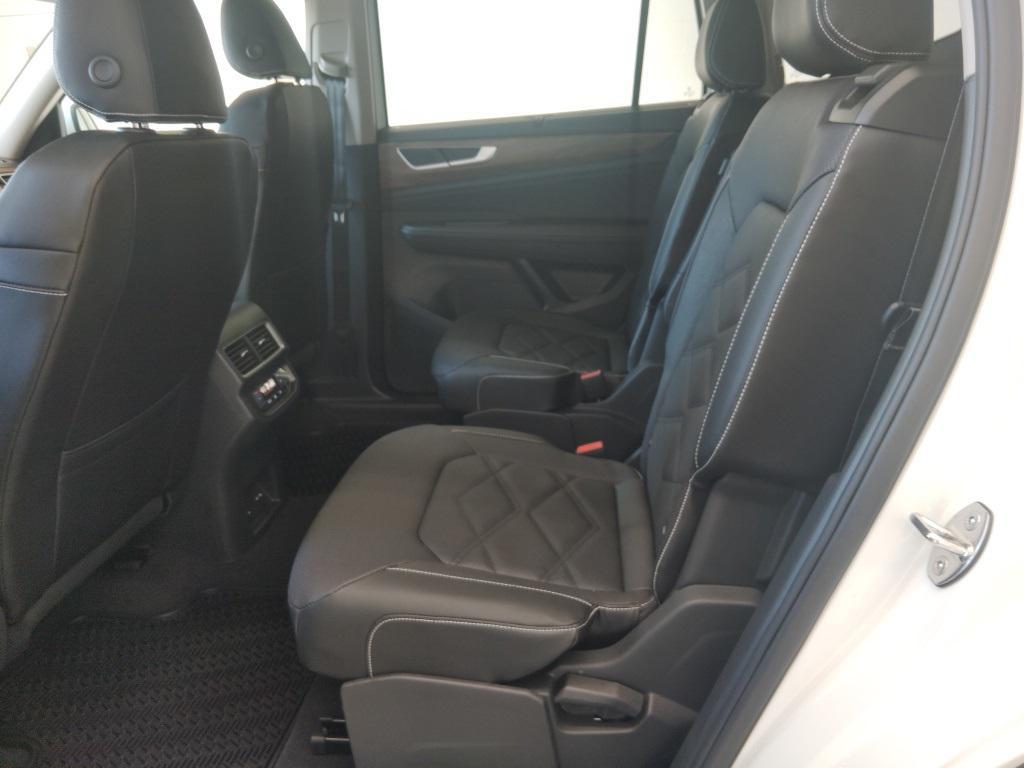 new 2026 Volkswagen Atlas car, priced at $47,557