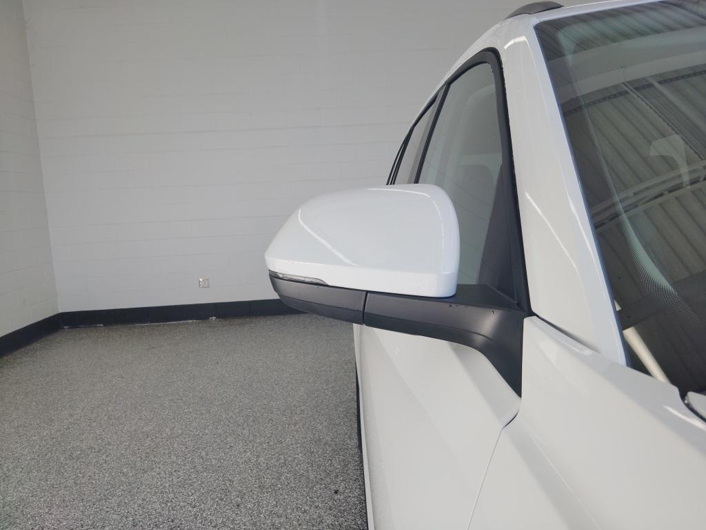 new 2026 Volkswagen Atlas car, priced at $47,557