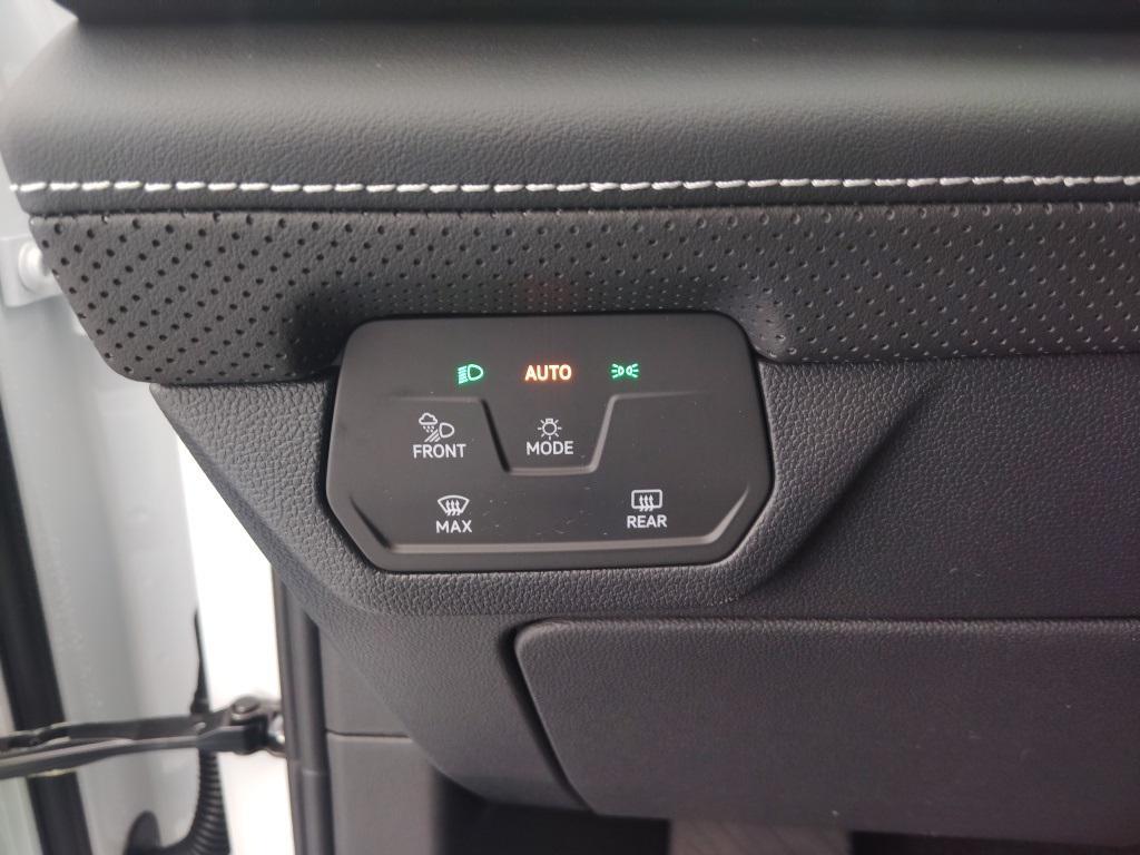 new 2026 Volkswagen Atlas car, priced at $47,557