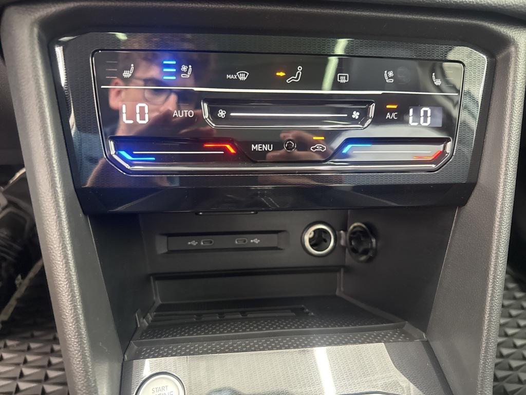 new 2025 Volkswagen Taos car, priced at $36,369