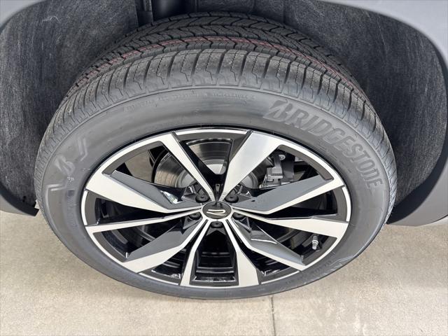 new 2025 Volkswagen Atlas car, priced at $53,509