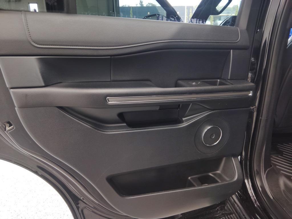 used 2020 Ford Expedition car, priced at $33,588
