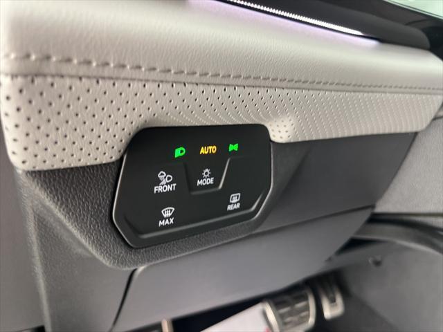 new 2025 Volkswagen Atlas car, priced at $45,226