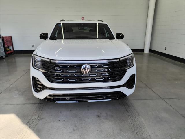 new 2025 Volkswagen Atlas Cross Sport car, priced at $48,417