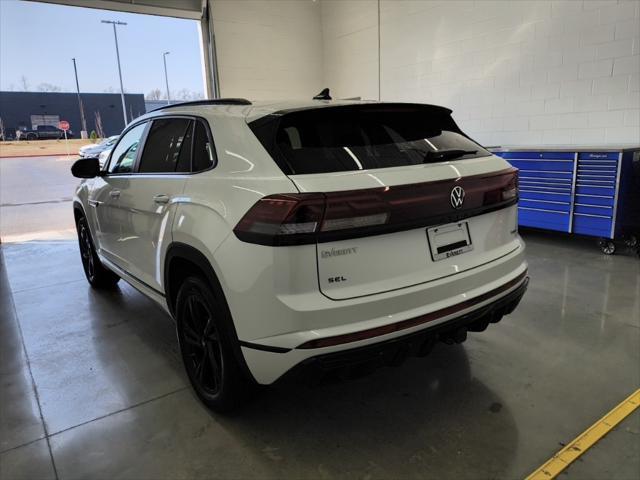 new 2025 Volkswagen Atlas Cross Sport car, priced at $48,417