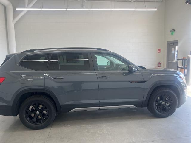 new 2024 Volkswagen Atlas car, priced at $46,236