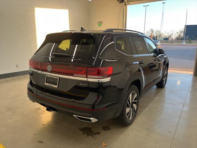 new 2025 Volkswagen Atlas car, priced at $44,561