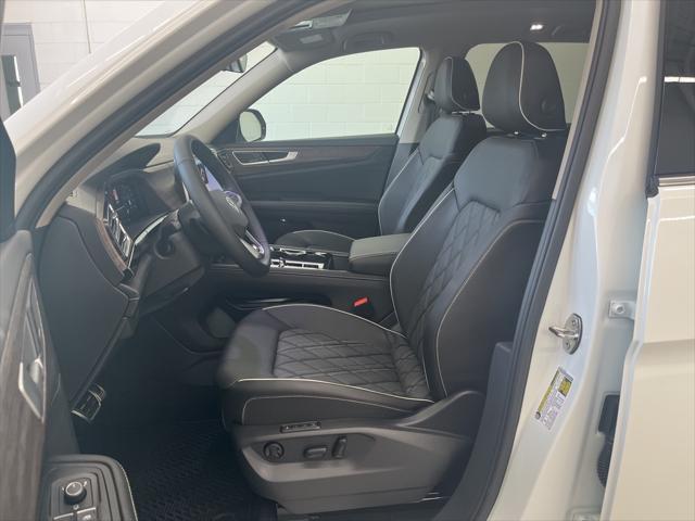 new 2025 Volkswagen Atlas car, priced at $54,006