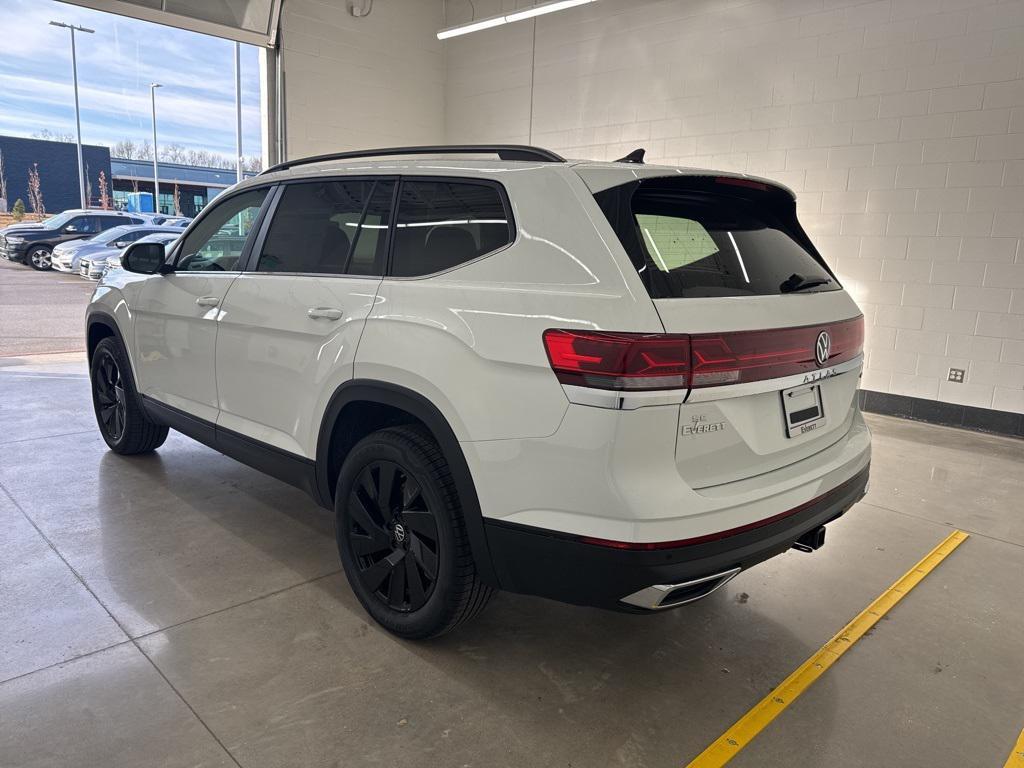 new 2025 Volkswagen Atlas car, priced at $41,510