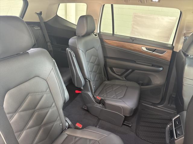 new 2025 Volkswagen Atlas car, priced at $41,510