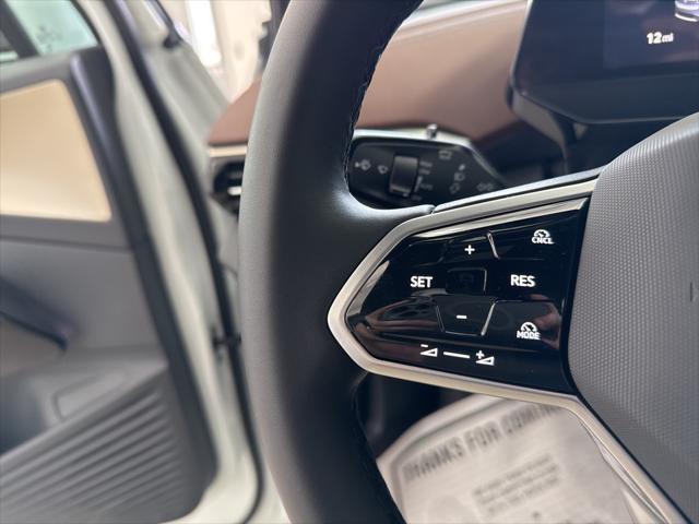 new 2025 Volkswagen ID.4 car, priced at $40,720