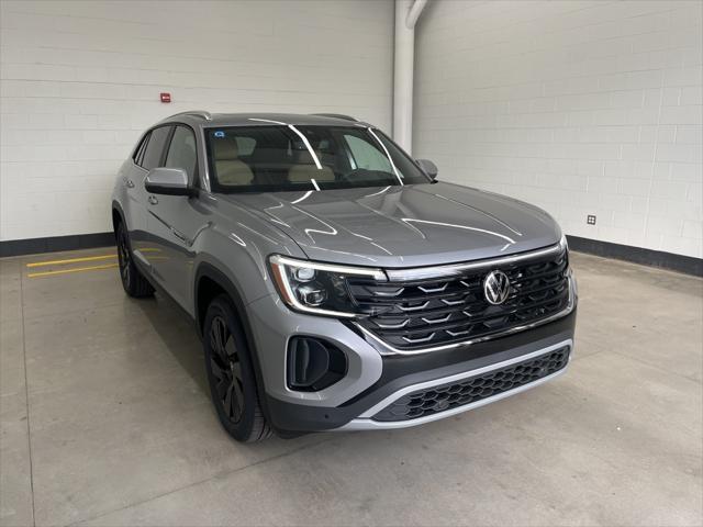 new 2025 Volkswagen Atlas Cross Sport car, priced at $44,911