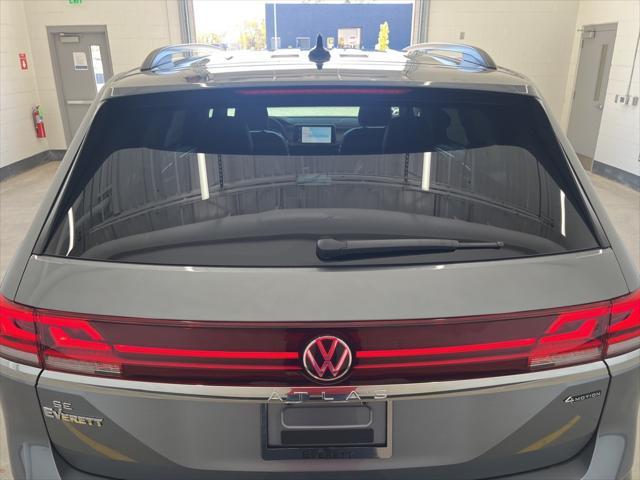 new 2025 Volkswagen Atlas car, priced at $44,573