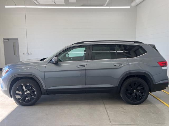 new 2025 Volkswagen Atlas car, priced at $46,010