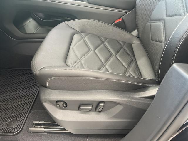 new 2025 Volkswagen Atlas car, priced at $45,475