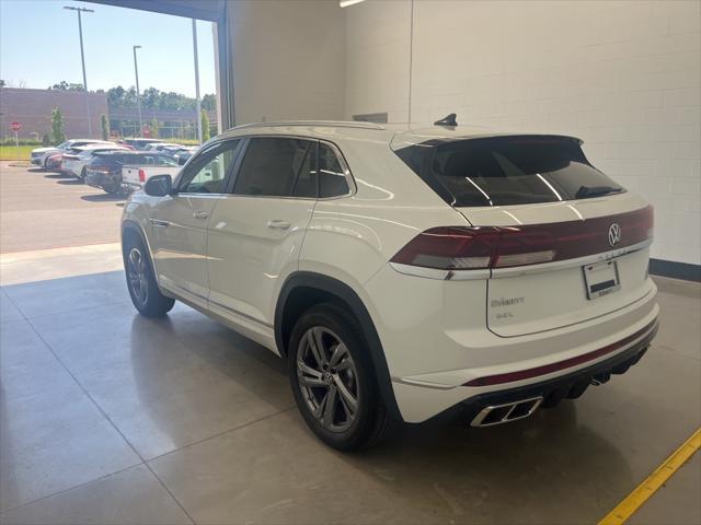 new 2024 Volkswagen Atlas Cross Sport car, priced at $45,636