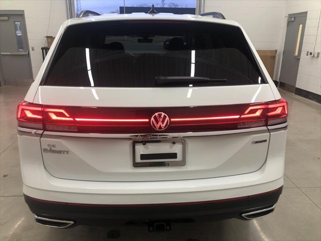 new 2025 Volkswagen Atlas car, priced at $43,463