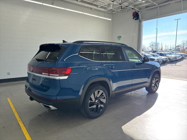 new 2025 Volkswagen Atlas car, priced at $45,073