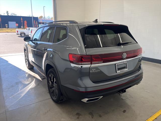 new 2025 Volkswagen Atlas car, priced at $45,315