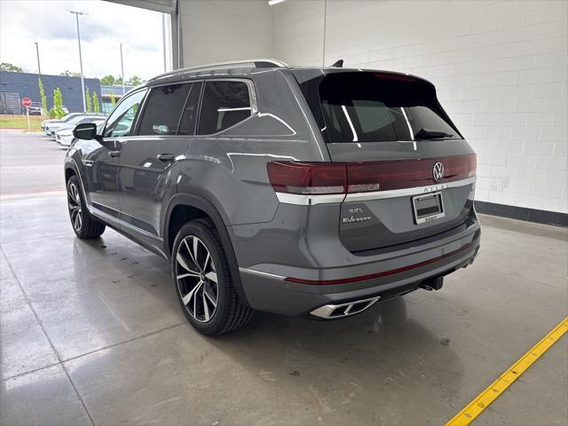 new 2025 Volkswagen Atlas car, priced at $51,911