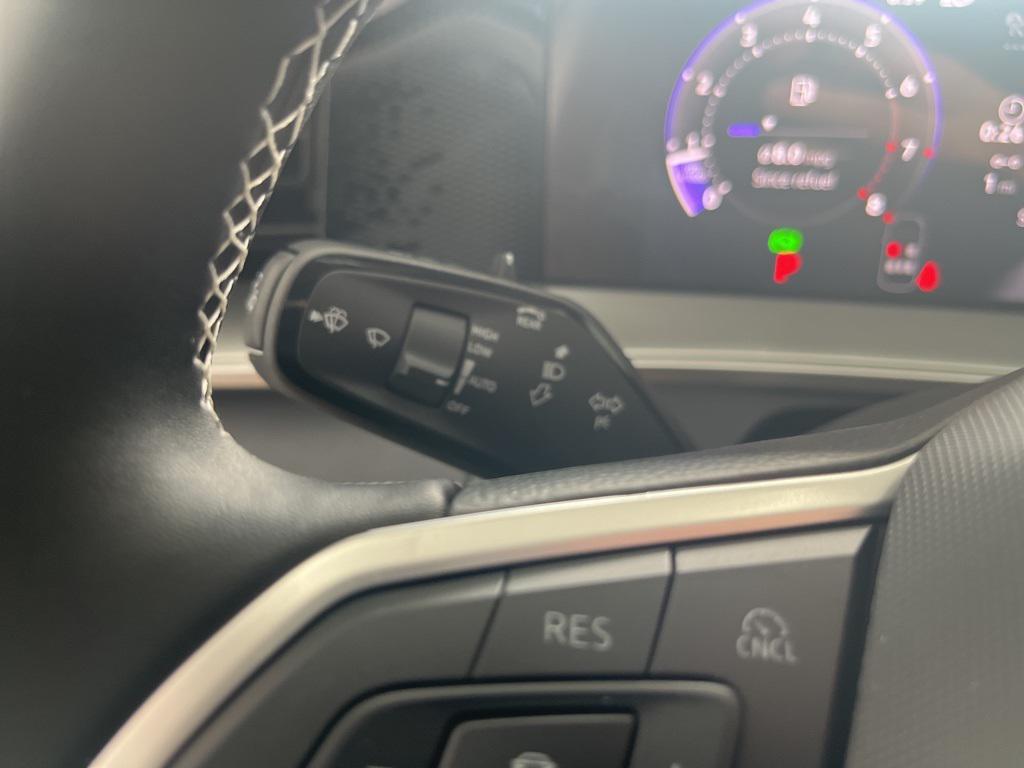 new 2026 Volkswagen Tiguan car, priced at $34,054