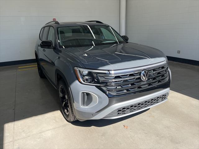 new 2025 Volkswagen Atlas car, priced at $47,399