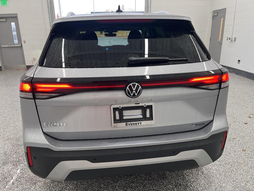 new 2026 Volkswagen Tiguan car, priced at $32,795
