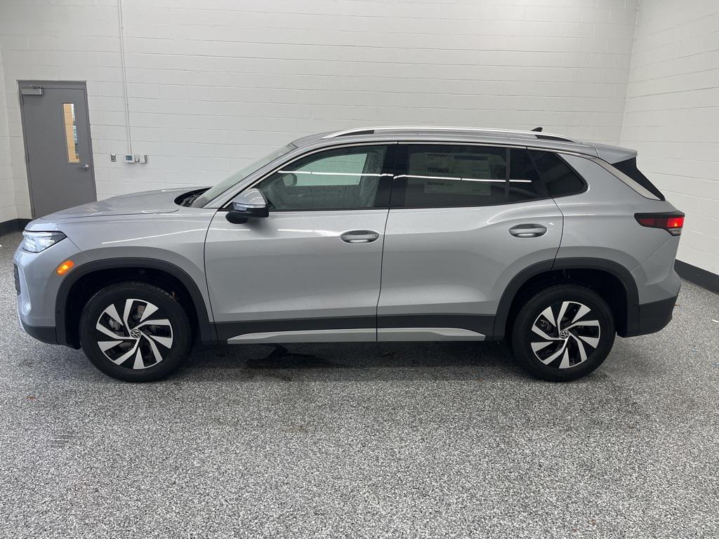 new 2026 Volkswagen Tiguan car, priced at $32,795