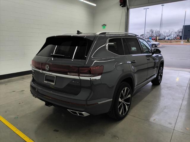 new 2025 Volkswagen Atlas car, priced at $53,506