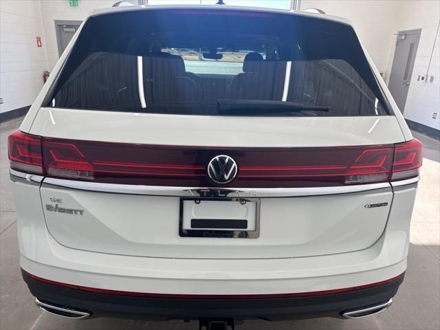 new 2025 Volkswagen Atlas car, priced at $43,541
