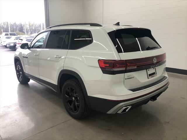 new 2024 Volkswagen Atlas car, priced at $54,731