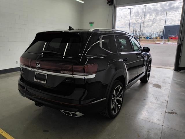 new 2025 Volkswagen Atlas car, priced at $52,356