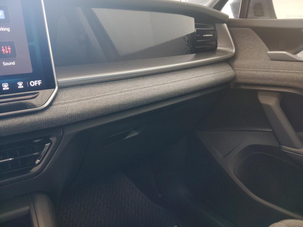 new 2026 Volkswagen Tiguan car, priced at $32,795