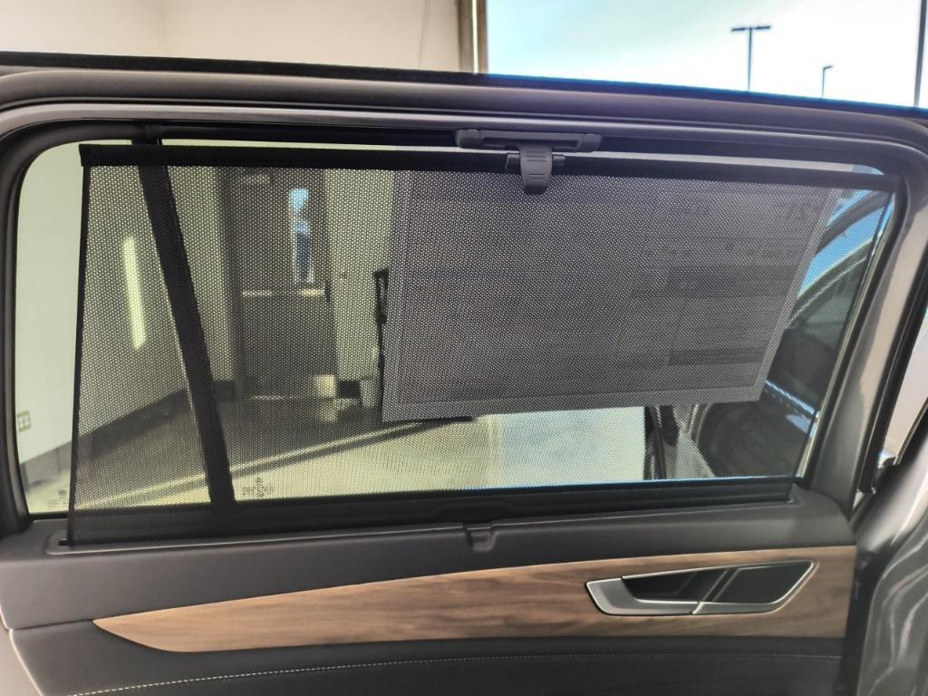 new 2025 Volkswagen Atlas car, priced at $42,463