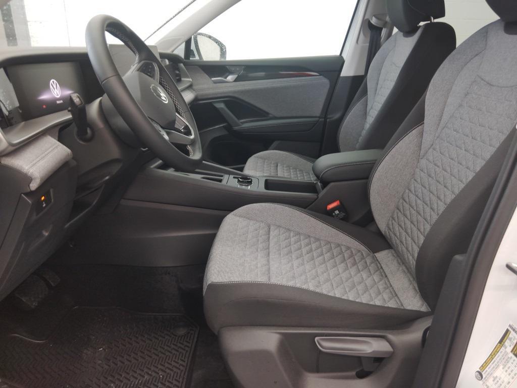 new 2026 Volkswagen Tiguan car, priced at $32,795