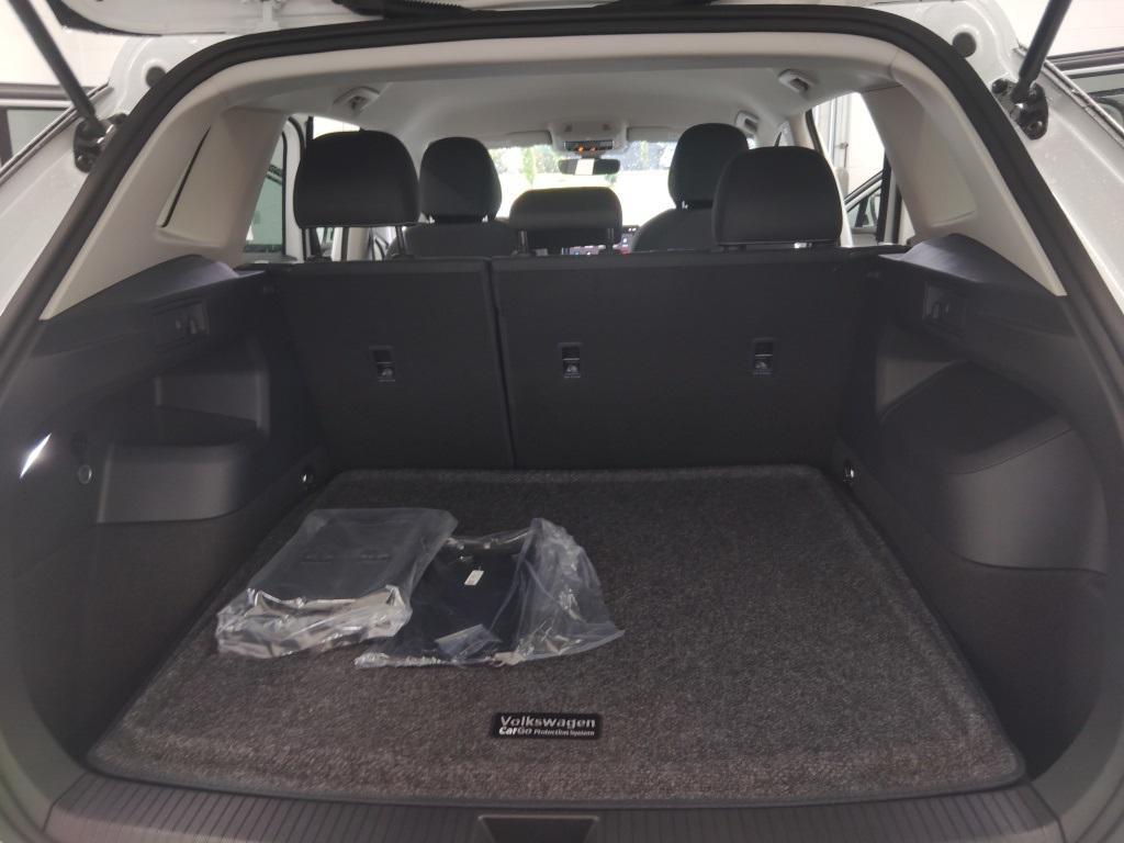 new 2026 Volkswagen Tiguan car, priced at $32,795