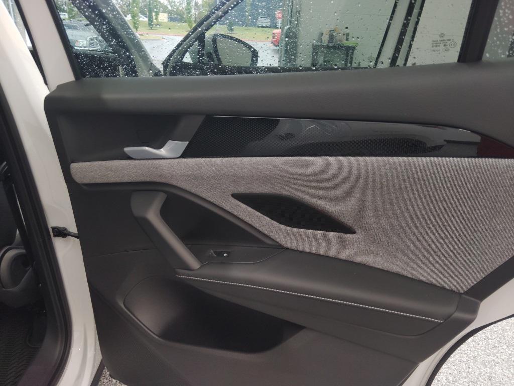 new 2026 Volkswagen Tiguan car, priced at $32,795