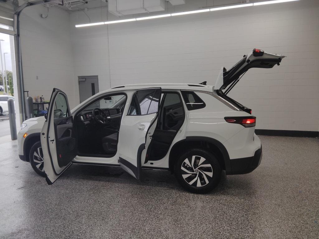 new 2026 Volkswagen Tiguan car, priced at $32,795