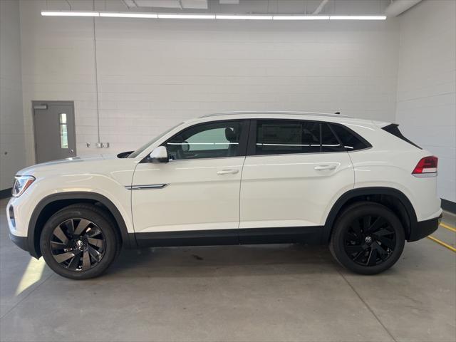 new 2025 Volkswagen Atlas Cross Sport car, priced at $43,711