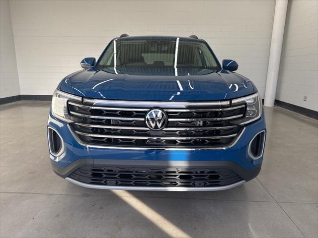 new 2025 Volkswagen Atlas car, priced at $44,475