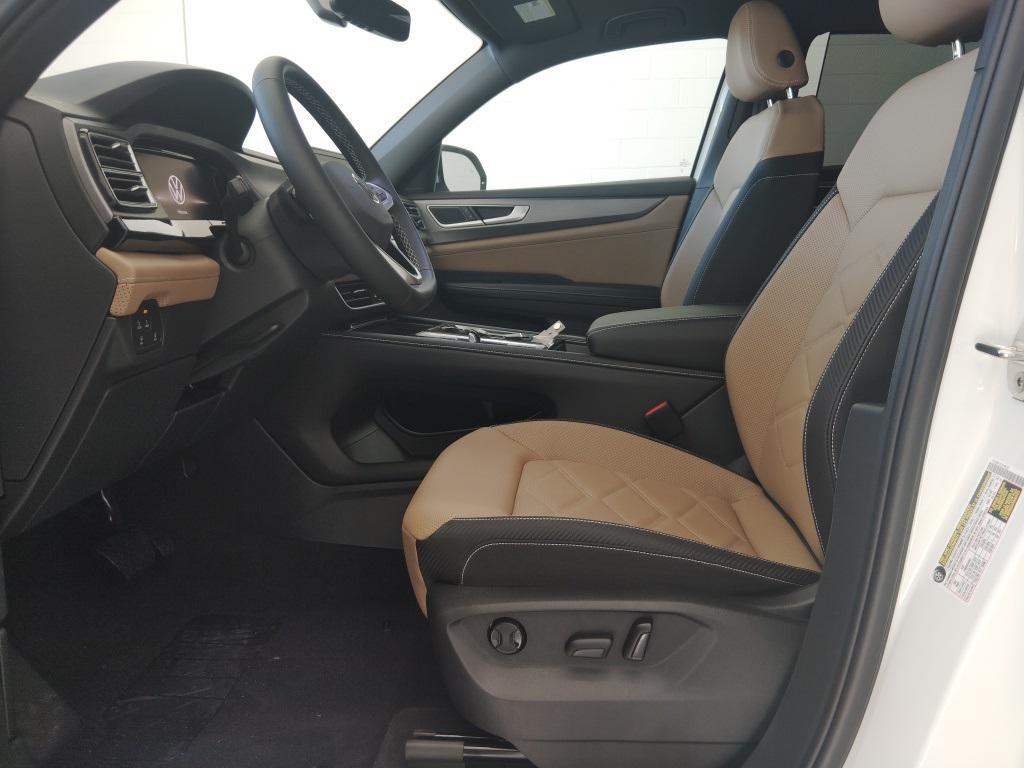 new 2026 Volkswagen Atlas Cross Sport car, priced at $45,311