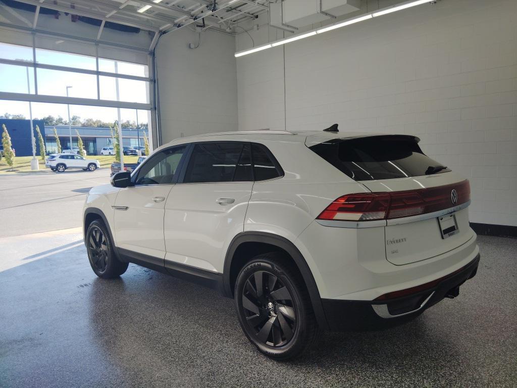 new 2026 Volkswagen Atlas Cross Sport car, priced at $45,311