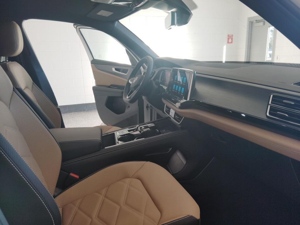 new 2026 Volkswagen Atlas Cross Sport car, priced at $45,311