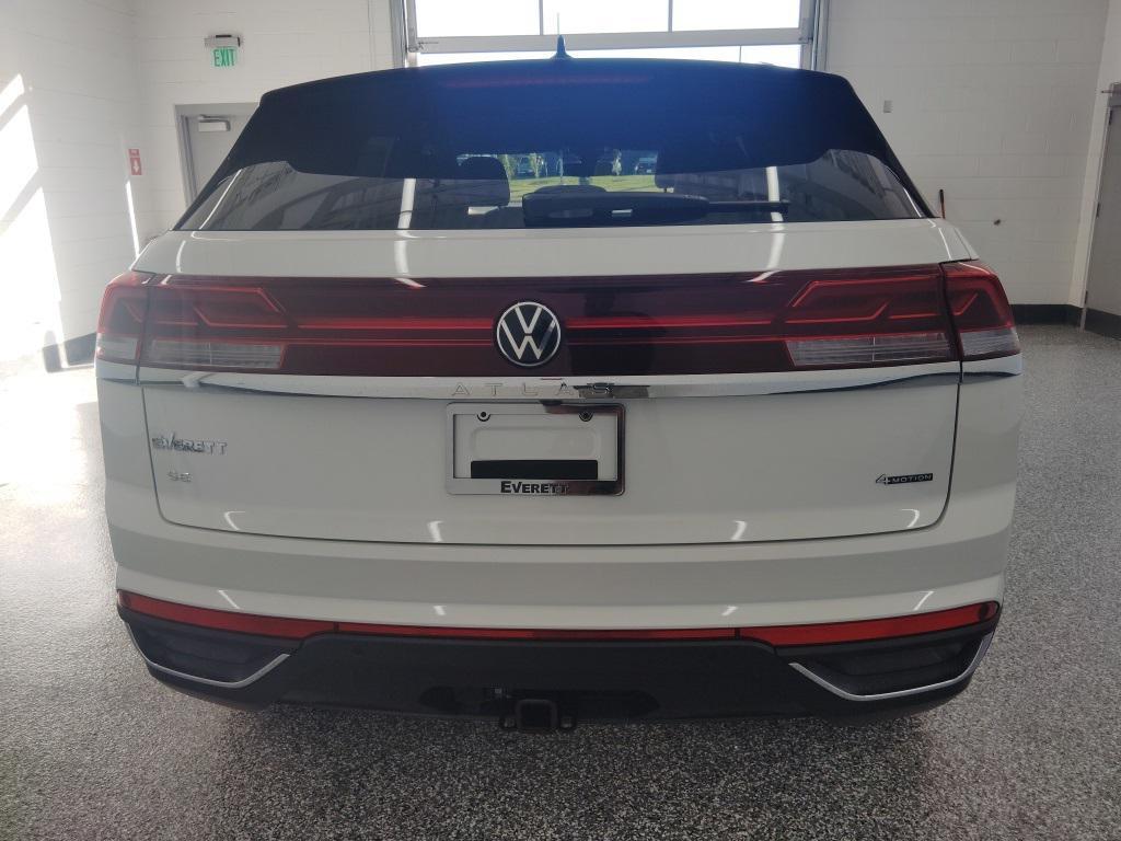 new 2026 Volkswagen Atlas Cross Sport car, priced at $45,311