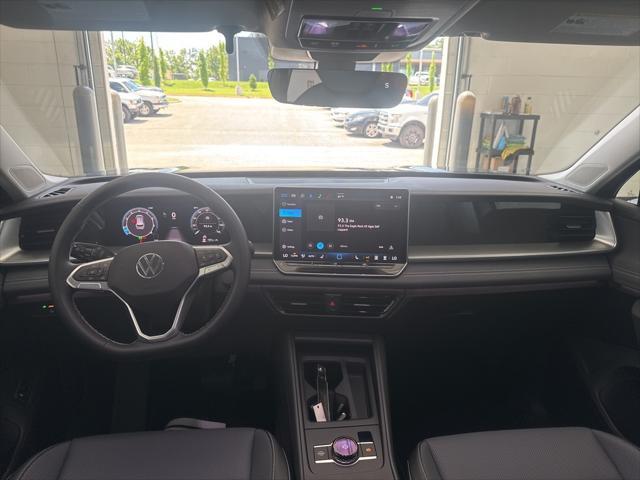 new 2025 Volkswagen Tiguan car, priced at $35,284