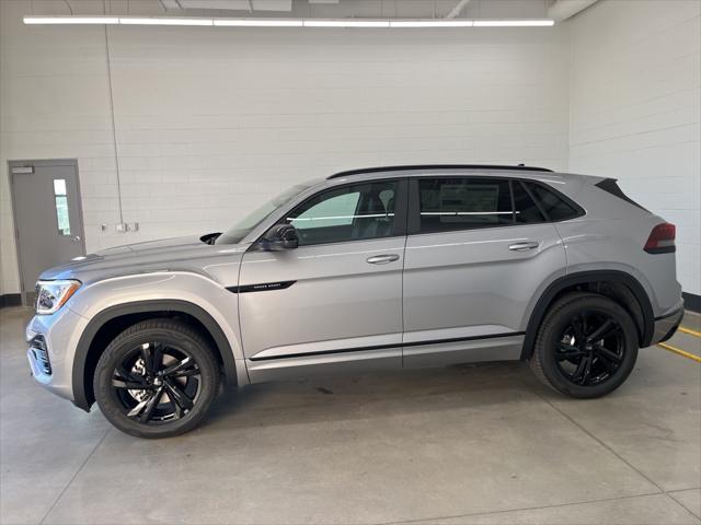 new 2025 Volkswagen Atlas Cross Sport car, priced at $49,298