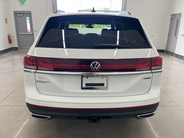 new 2025 Volkswagen Atlas car, priced at $45,648