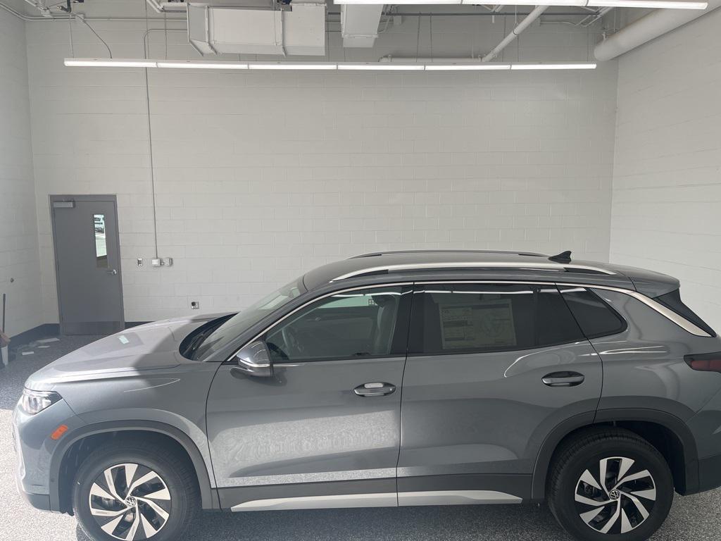 new 2026 Volkswagen Tiguan car, priced at $32,795