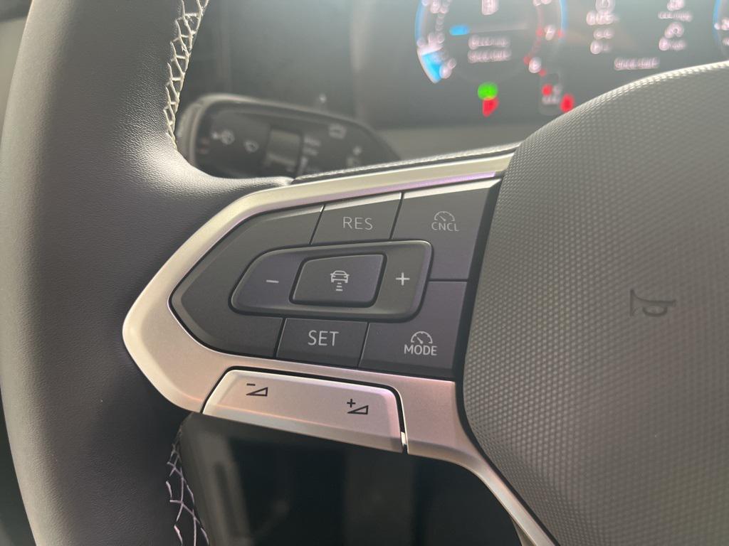 new 2026 Volkswagen Tiguan car, priced at $32,795